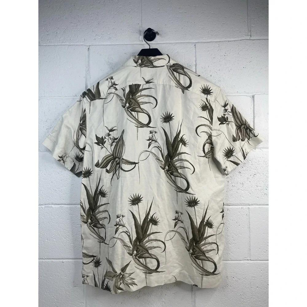 Banana Republic Short Sleeve Button Up Shirt Mens L Beige Green Botanical Print